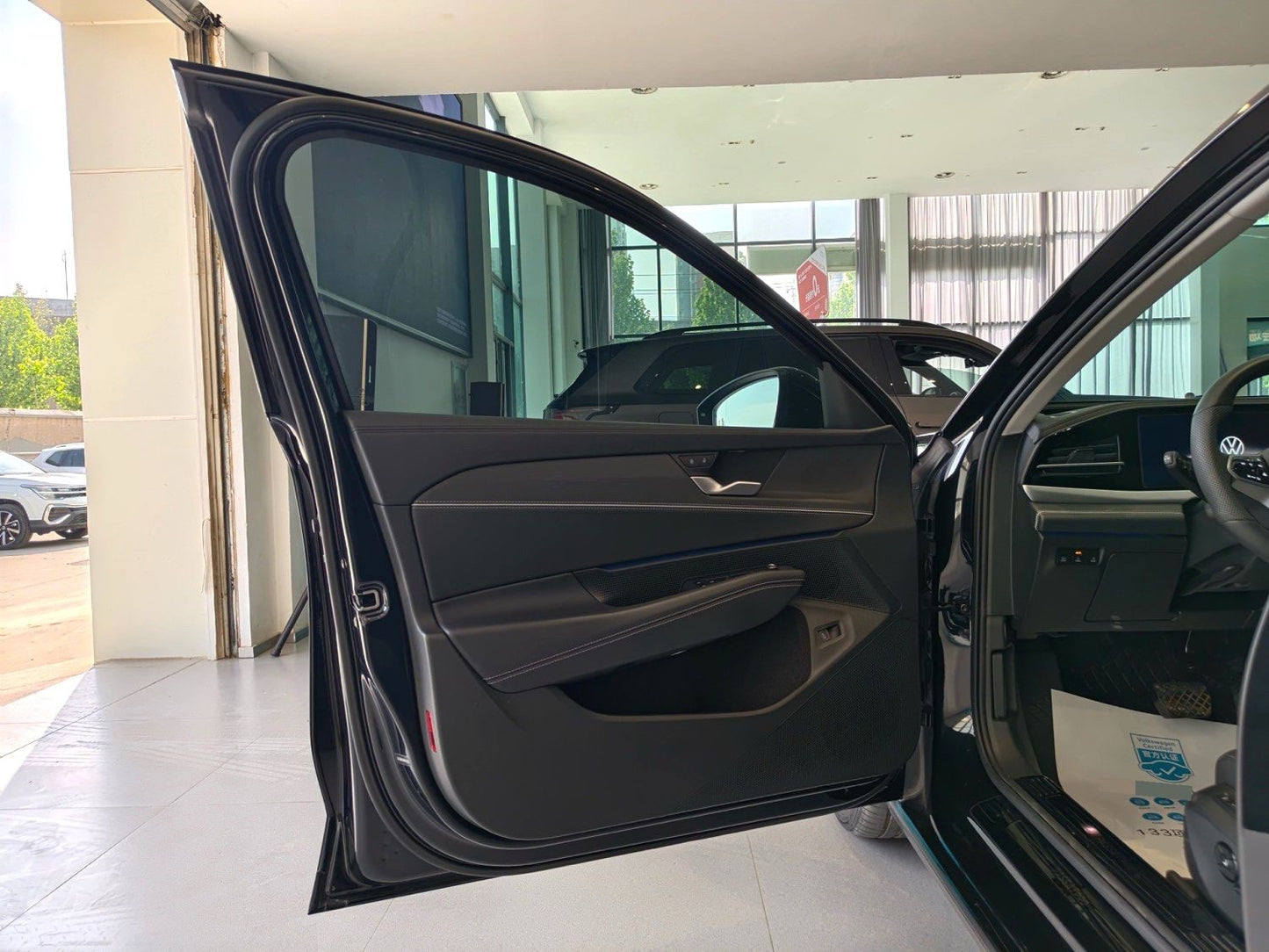 大众 2025款 Pro 2.0TSI 380TSI 星空版 自动挡