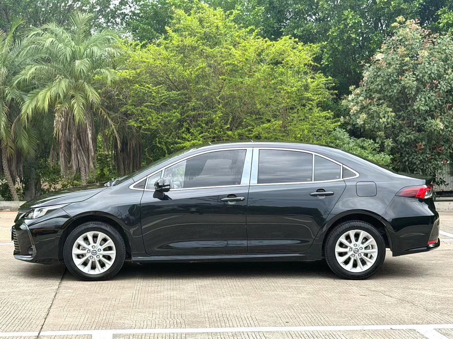 Toyota 2021 1.2T Edition Auto