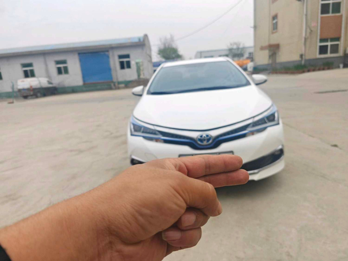 تويوتا 2019 E+ 1.8 الإصدار المتطور أوتو (2138)