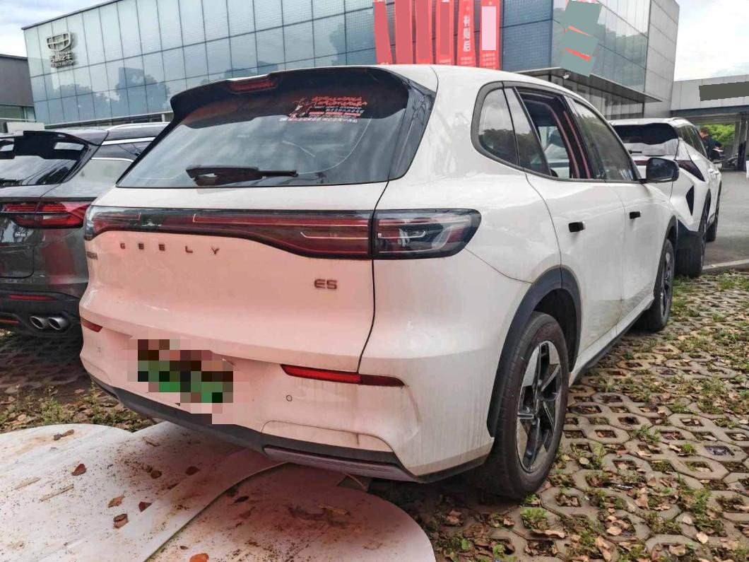 Geely Galaxy 2024 E5 440km Edition Auto