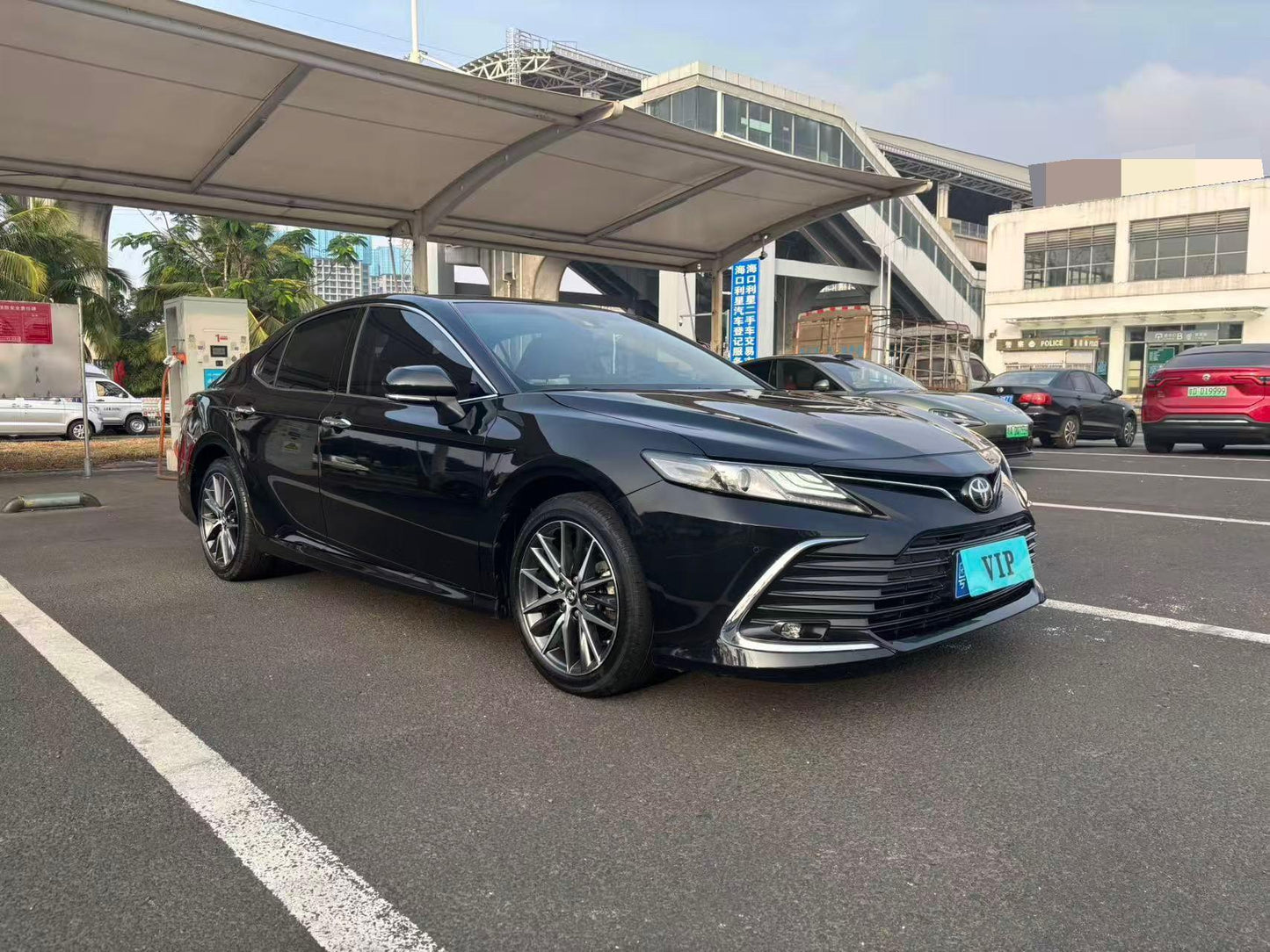 Toyota 2021 2.5G Luxury Edition Auto
