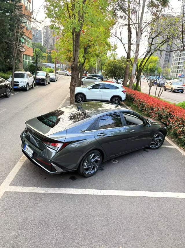 Hyundai 2023 - Sedan 1.5 GLX Edition （1128）