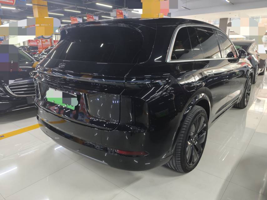 理想 2024 L7 Ultra Auto