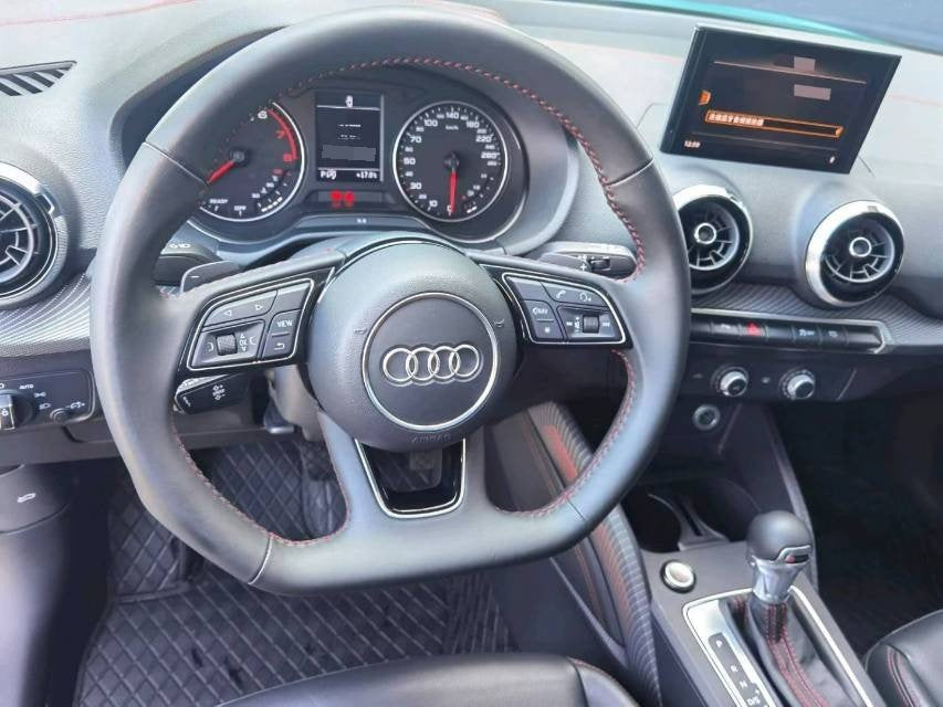 أودي 2022 Q2L 1.4TFSI 35TFSI نوع تلقائي