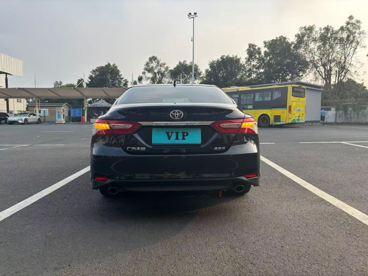 Toyota 2021 2.5G Luxury Edition Auto