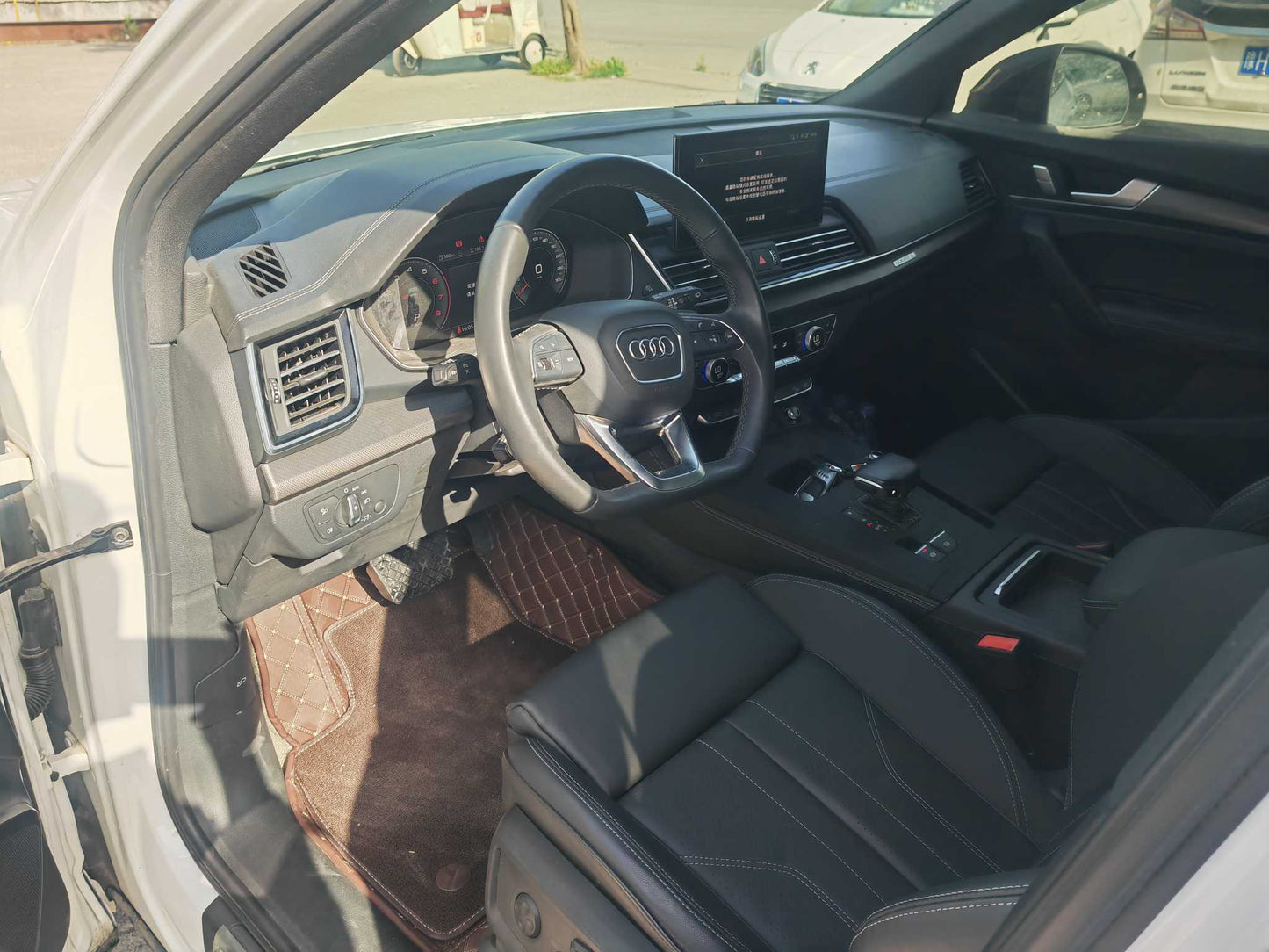 أودي Q5L 2023 2.0TFSI 40TFSI الفئة الفاخرة أوتوماتيك