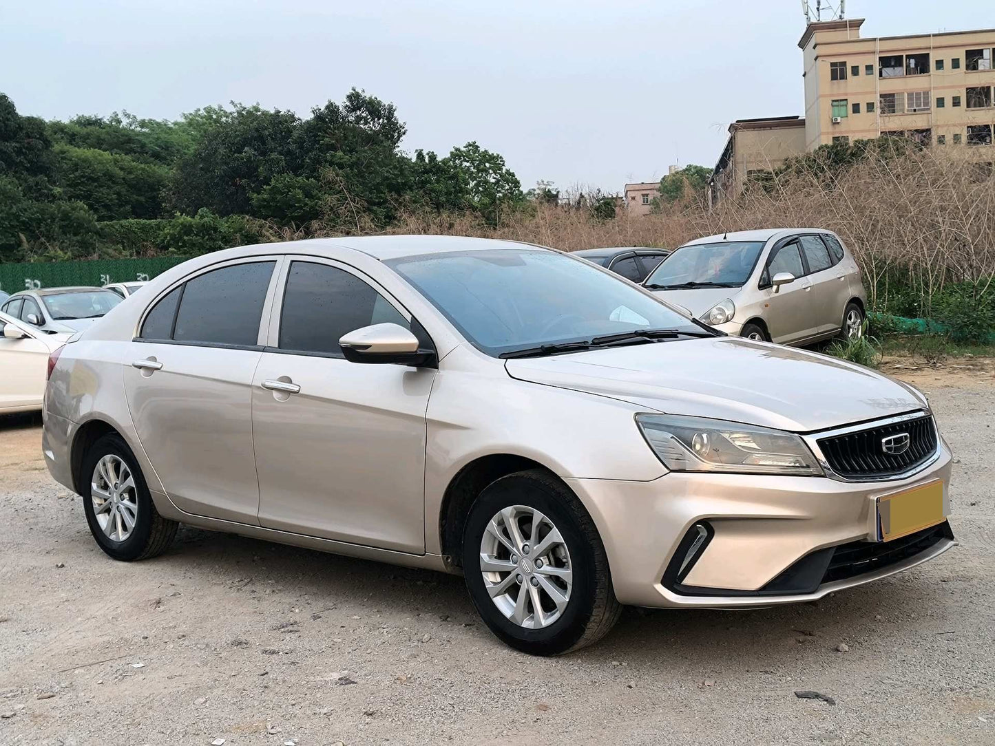 Geely 2021 Emgrand - Sedan 1.5 UP Comfort Type Auto