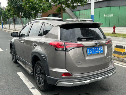 丰田 2019款 RAV4荣放 2.0L 两驱风尚版 自动挡