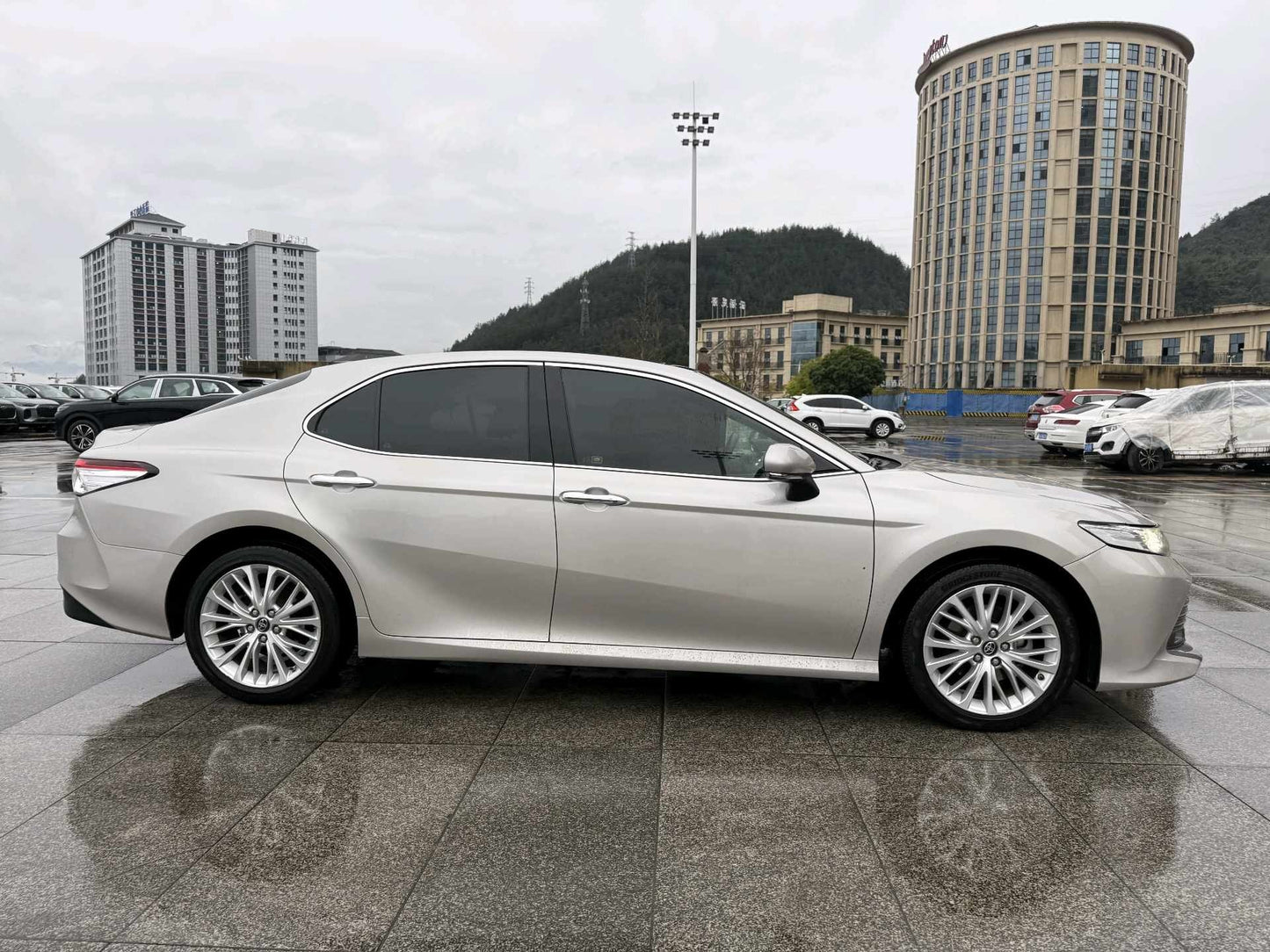 凯美瑞 Toyota 2019 2.5G Luxury Edition Auto