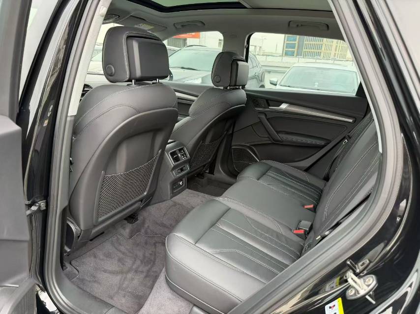 Audi 2022 Q5L 2.0TFSI 40TFSI Luxury Type Auto