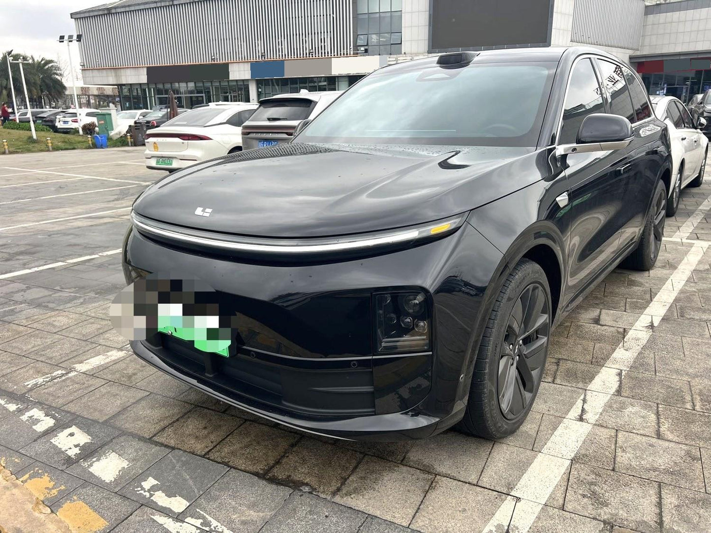 理想 2024 L6 Max 汽车