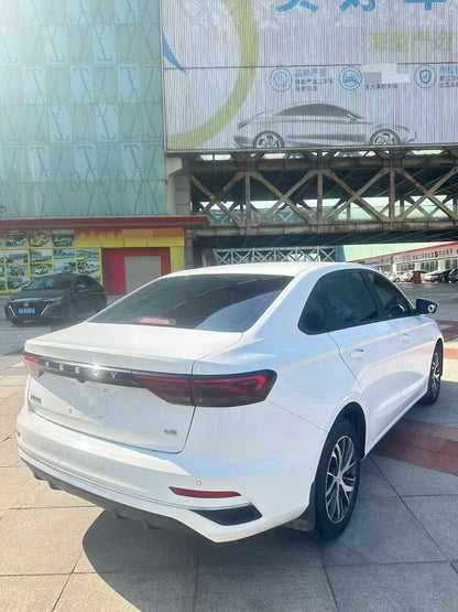 吉利2023款帝豪 - 轿车 1.5L冠军版 豪华型 自动挡