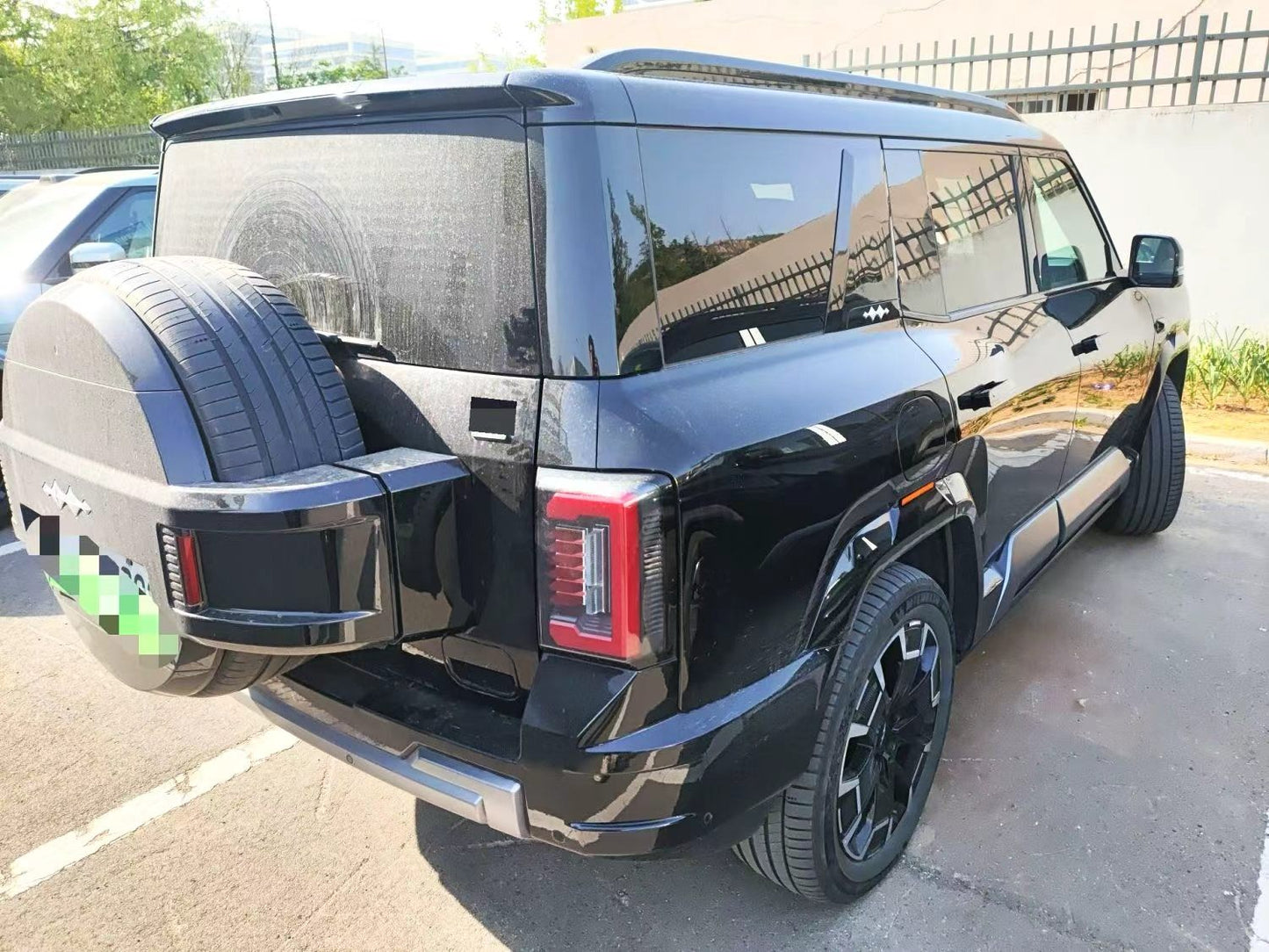 Fang Cheng Bao 2025 8 2.0T Flagship Edition 7 -Seat Auto