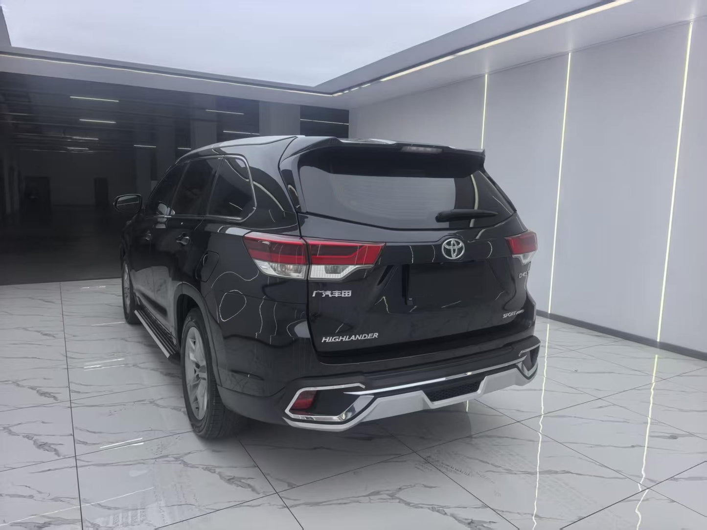 丰田 2019 汉兰达 2.0T 四驱豪华版 7座 自动挡