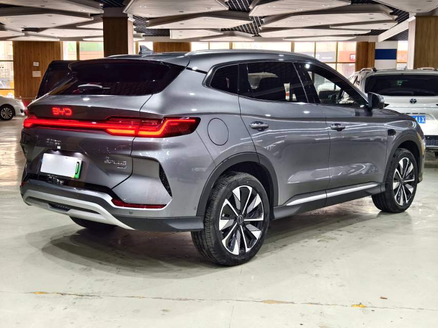 BYD Song PLUS NEV 2025 Song PLUS EV Smart Drive Edition 520km Premium Type Auto （1598）
