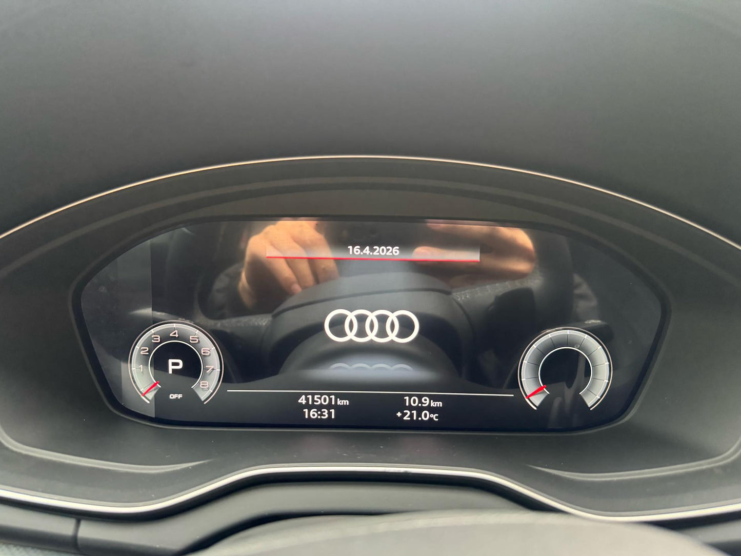 奥迪2022款Q5L 2.0TFSI 40TFSI RS型自动挡