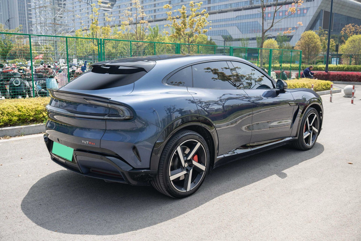 小米 2025 YU7 Ultra 长续航高性能四驱 Max 版汽车