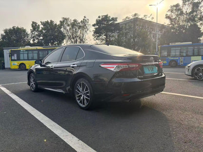 Toyota 2021 2.5G Luxury Edition Auto