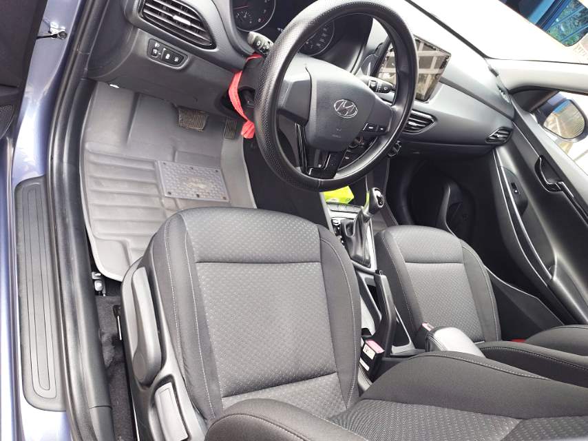 Hyundai 2020 1.6 GL Edition GL Auto （8490）