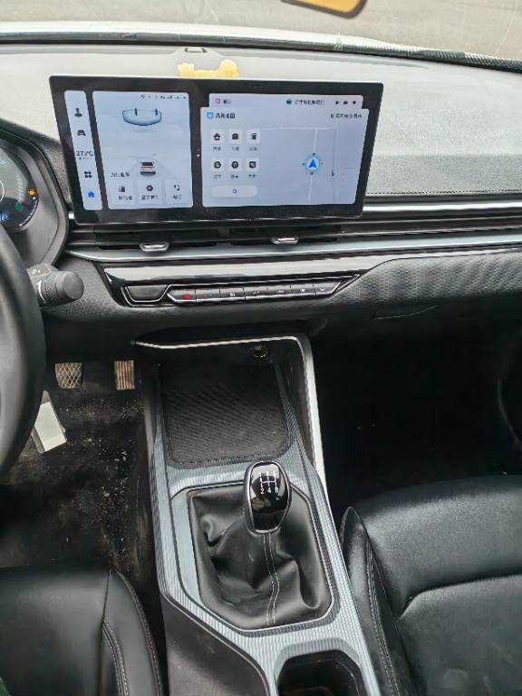 Geely 2025 Emgrand - Sedan 1.5 Edition Manual