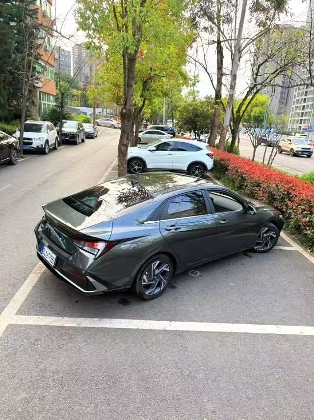 Hyundai 2023 - Sedan 1.5 GLX Edition （1128）