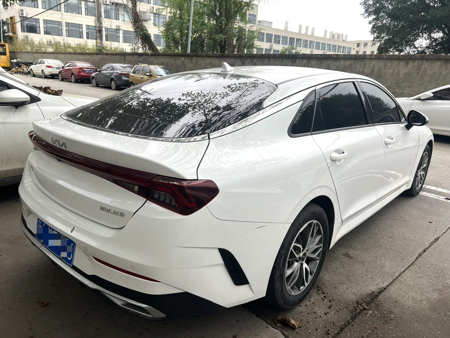 كيا K5 2021 1.5T 270T CVVD إصدار فاشن أوتوماتيك (1618)