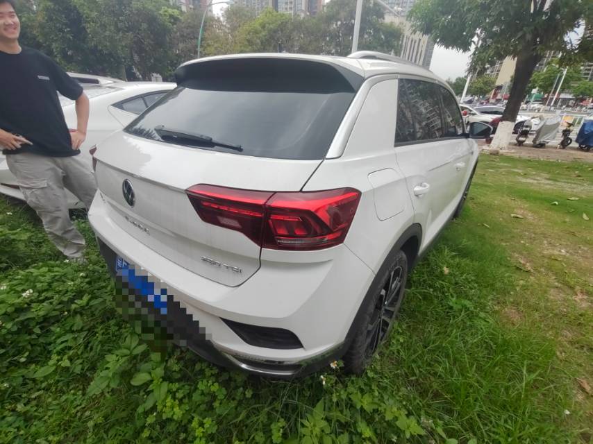 大众汽车 2022 1.4TSI 280TSI 两驱 PLUS 自动挡