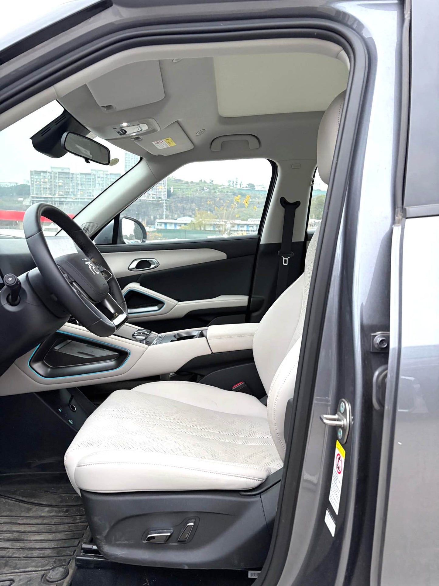 BYD 2024 Yuan UP 401KM Type Auto （1198）