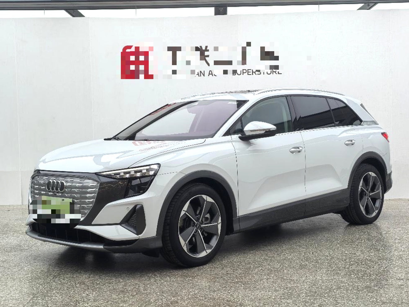 أودي 2023 Q5 e-tron 40 نوع أوتوماتيكي