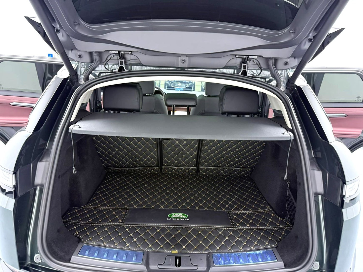 Land Rover 2023 Aurora L 48V 2.0T 249PS Luxury Edition Auto