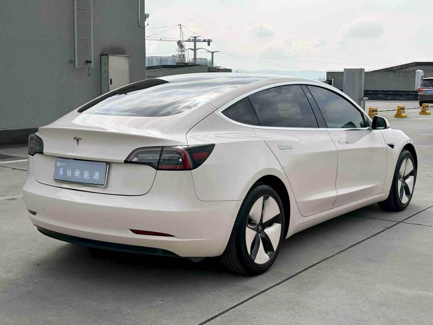 Tesla Model 3( )2019 Model 3 Long Range RWD Edition