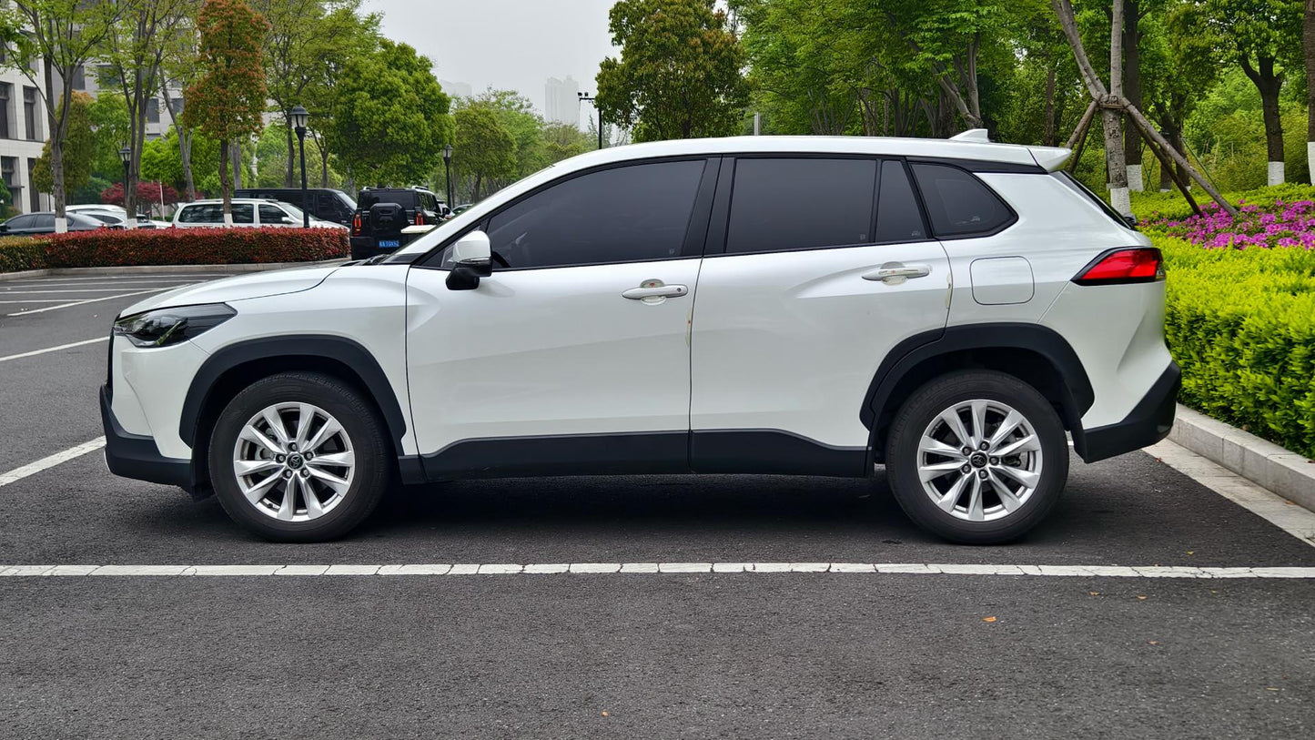 Toyota 2023 2.0 Pioneer Edition Auto