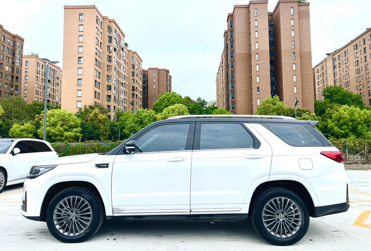 Changan 2021 CS95 2.0T 2WD Luxury Type Auto