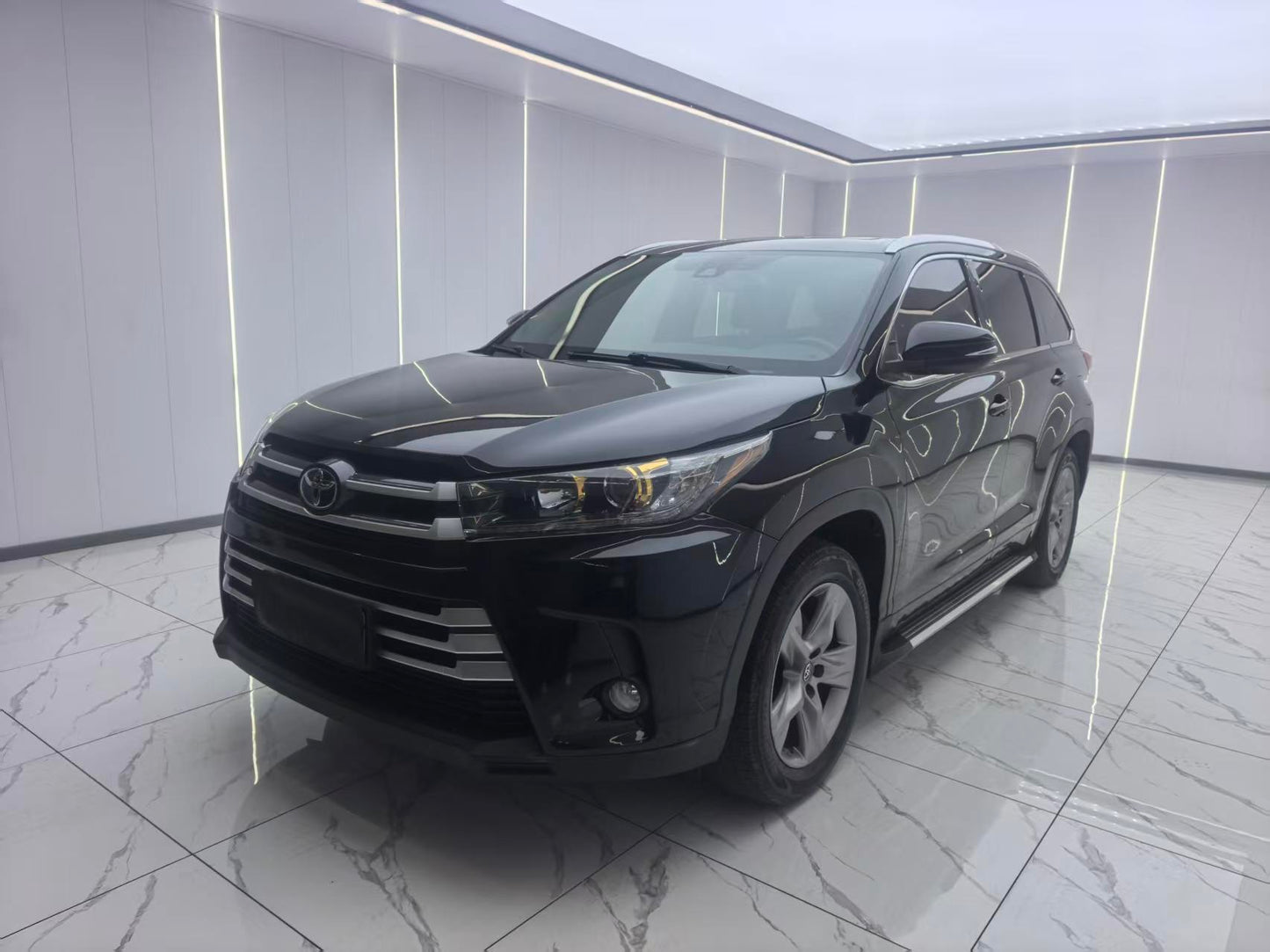 丰田 2019 汉兰达 2.0T 四驱豪华版 7座 自动挡
