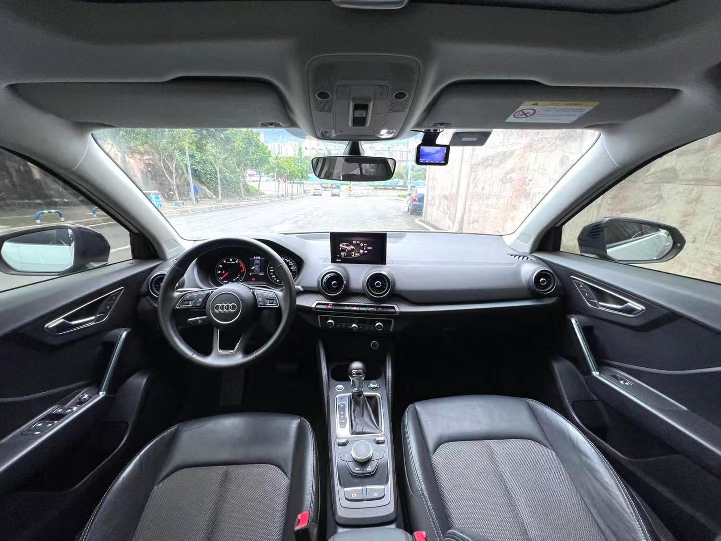 أودي 2021 Q2L 1.4TFSI 35TFSI طراز الموضة أوتو