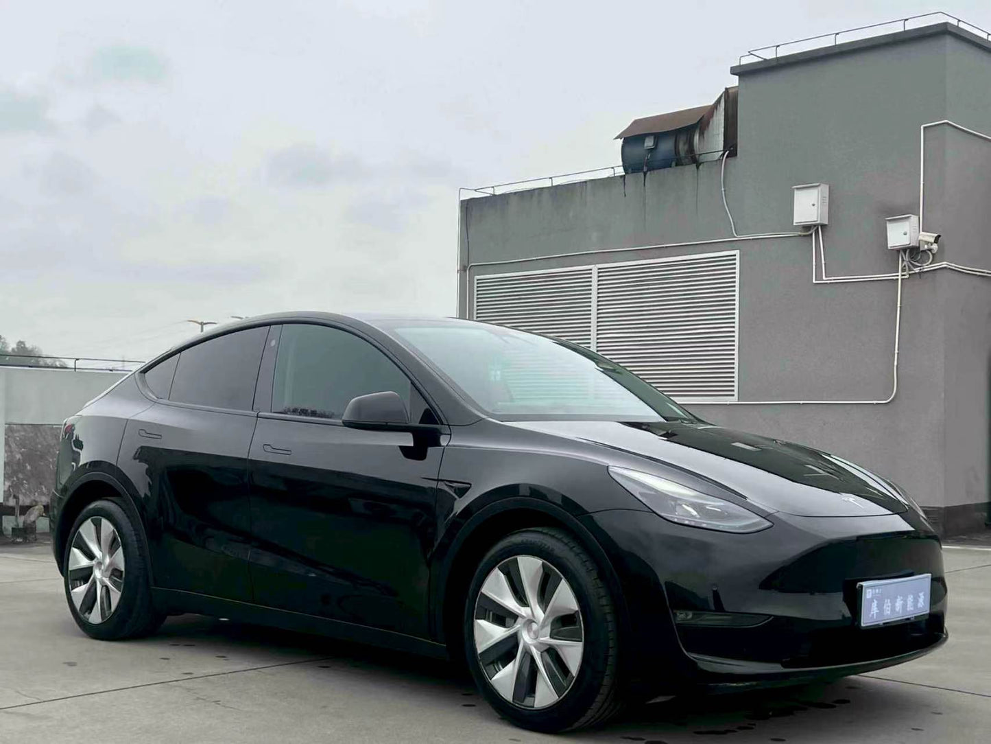 Tesla ModelY2021 Long Range Edition