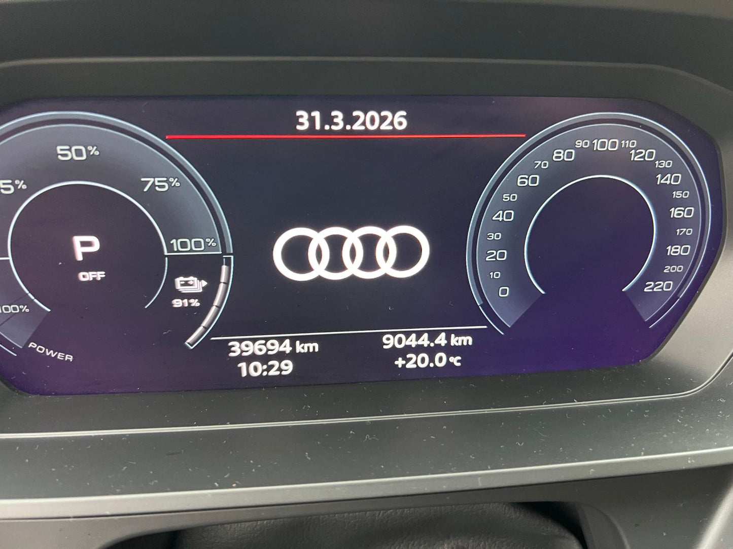 أودي 2023 Q5 e-tron 40 نوع أوتوماتيكي
