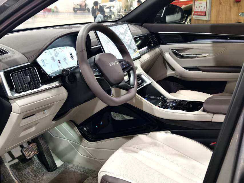 BYD Song PLUS NEV 2025 Song PLUS EV Smart Drive Edition 520km Premium Type Auto （1598）