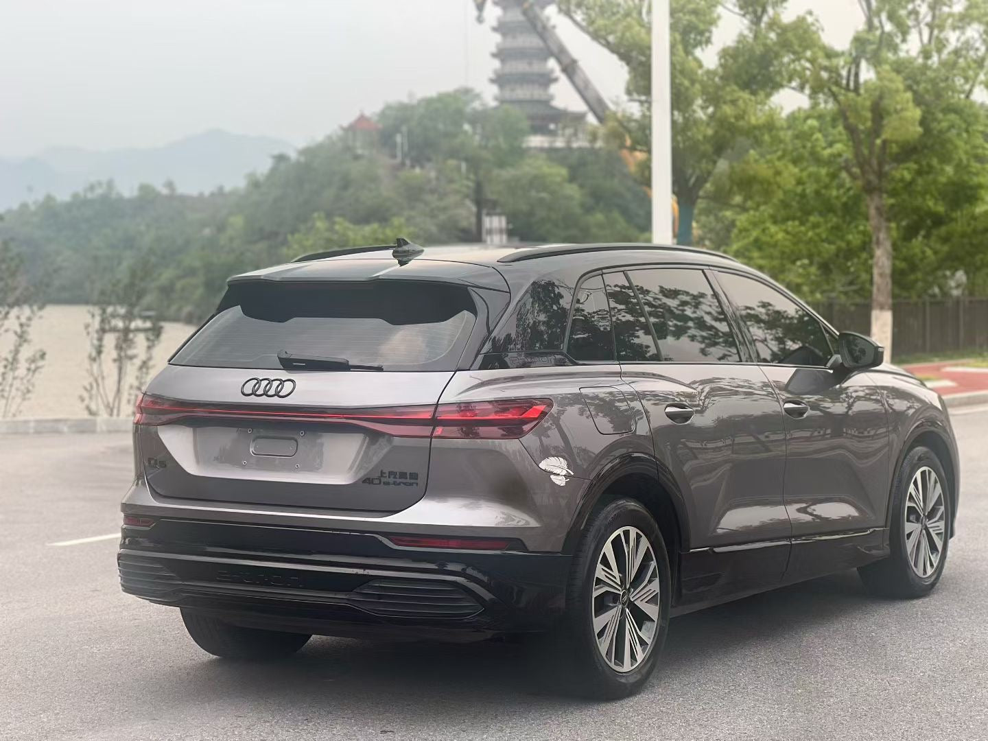 أودي 2023 Q5 e-tron 40 نوع أوتوماتيكي