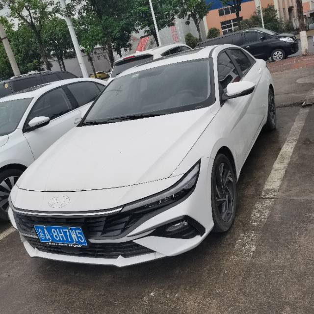 伊兰特 Hyundai 2023 - Sedan 1.5 LUX Premium Edition Auto