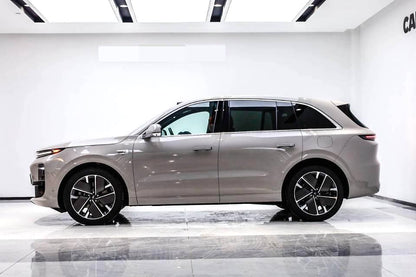 理想2025款L6 Pro智能版汽车