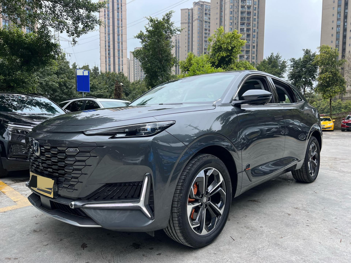 UNI-K 智电iDD Changan 2023 UNI-K iDD 1.5T 135km Type Auto