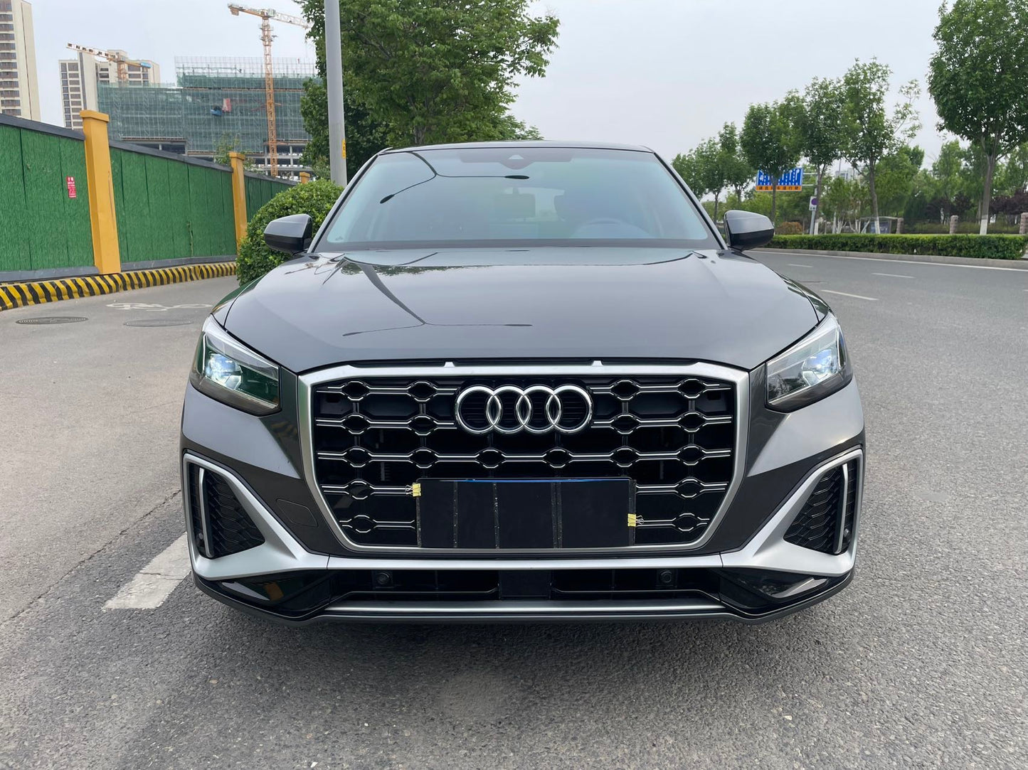 أودي 2022 Q2L 1.4TFSI 35TFSI طراز فاشن أوتوماتيك