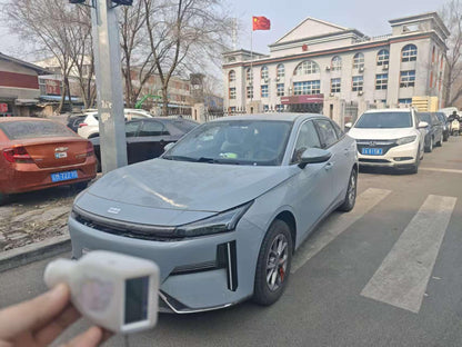 Geely Galaxy 2025 L6 EM-i 1.5 60km Edition Auto