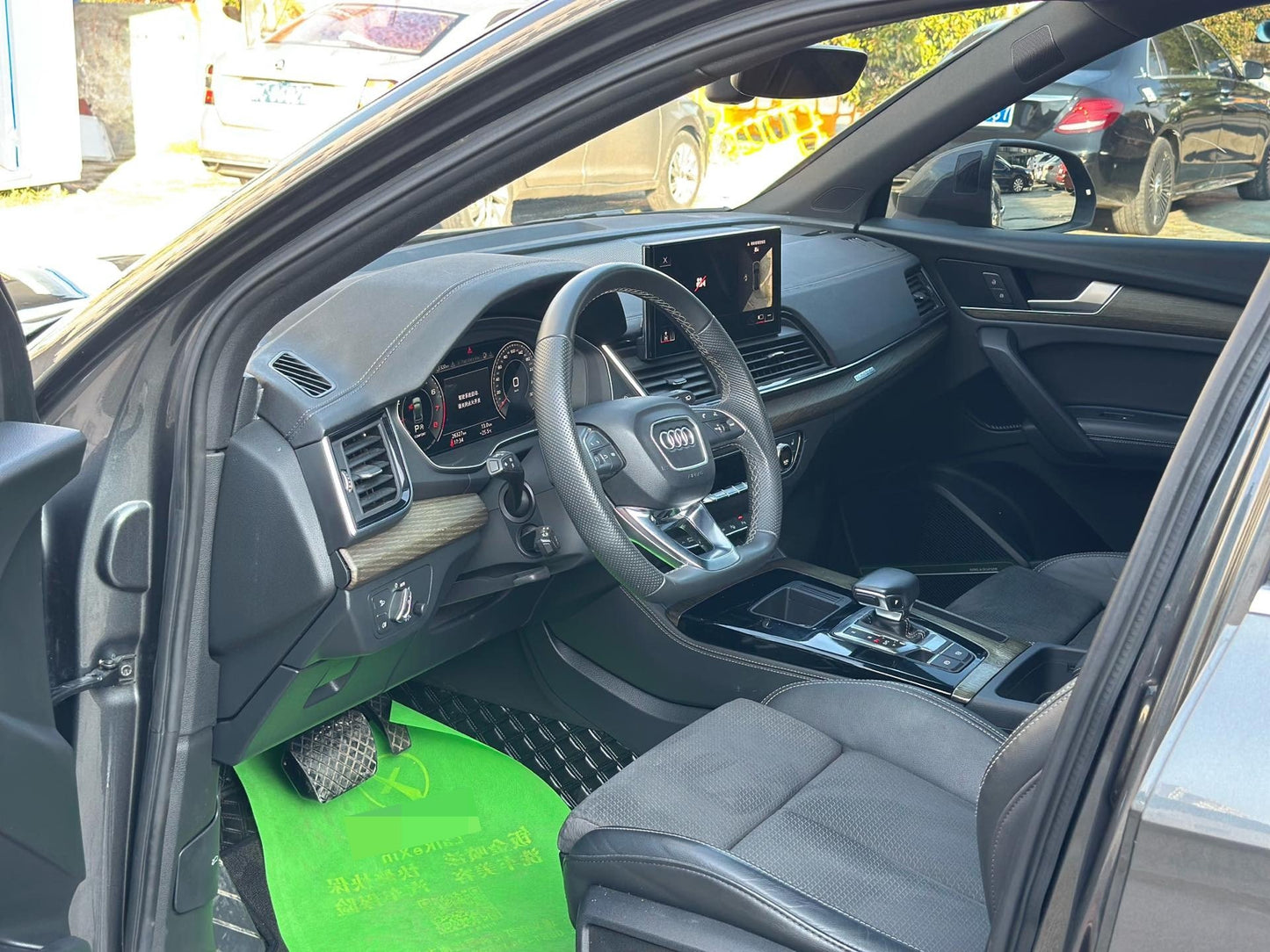 奥迪 2021 Q5L Sportback 2.0TFSI 45TFSI 豪华型 自动