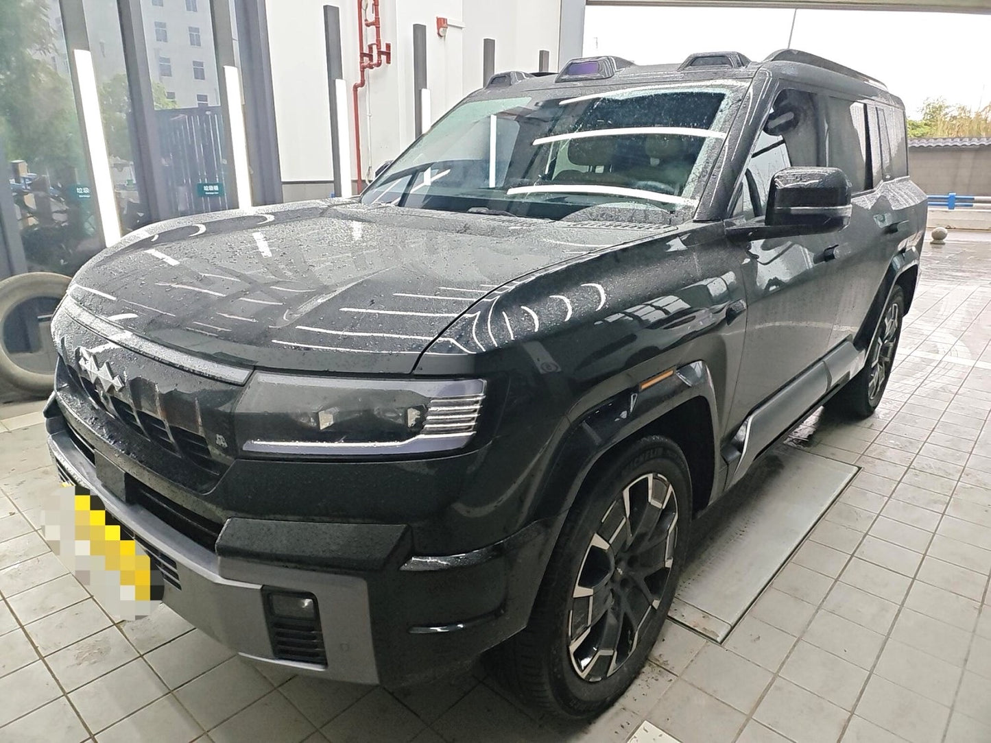 Fang Cheng Bao 2025 8 2.0T Flagship Edition 7 -Seat （3998）