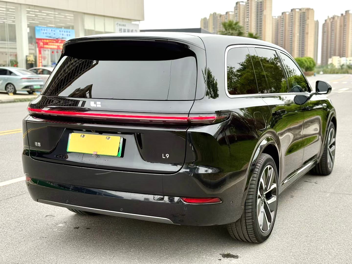 理想2024款L9 Ultra Auto （4598）