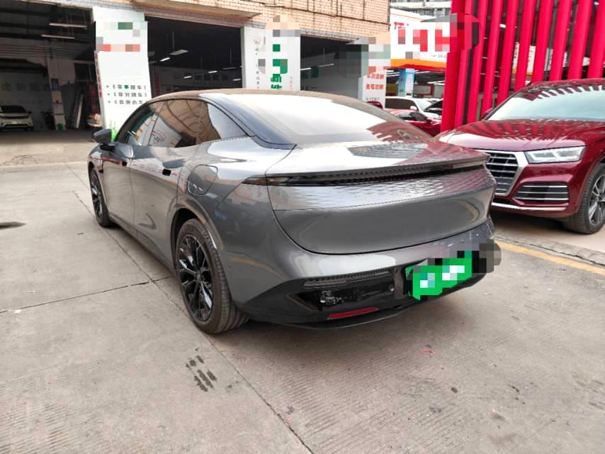 极氪2024款 极氪007 后驱智驾版 100kWh （2599）
