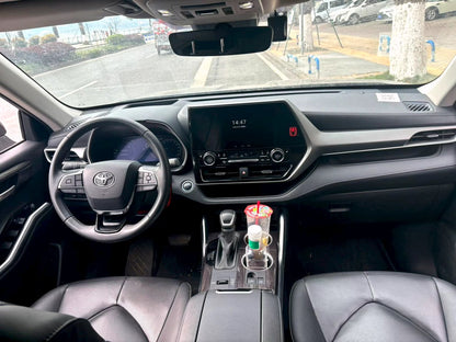 Toyota 2023 Han 2.5 Smart 4WD Premium Edition 7 -Seat Auto （3298）