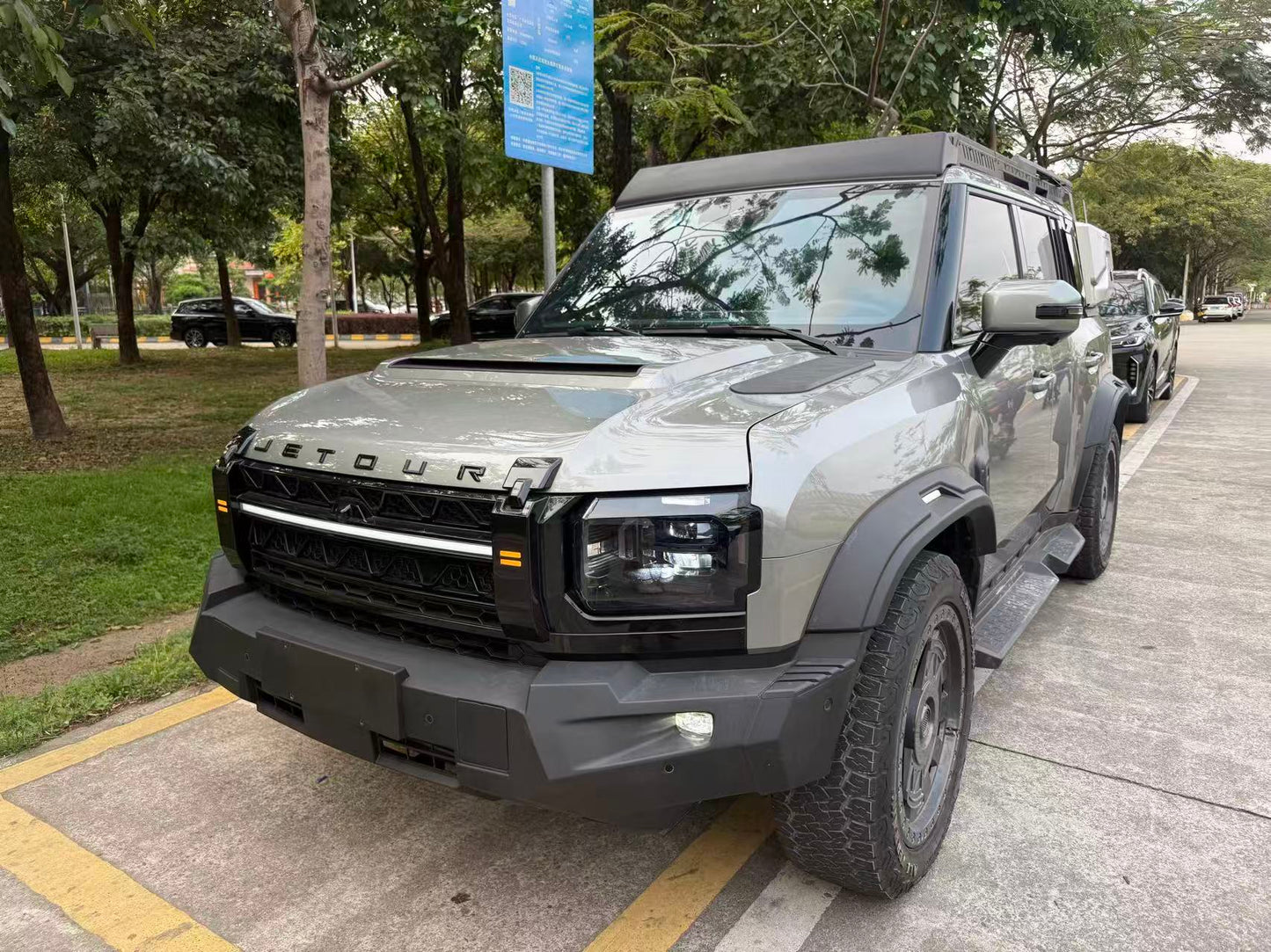 Jetour 2024 Traveler 2.0T 4WD Silver Auto
